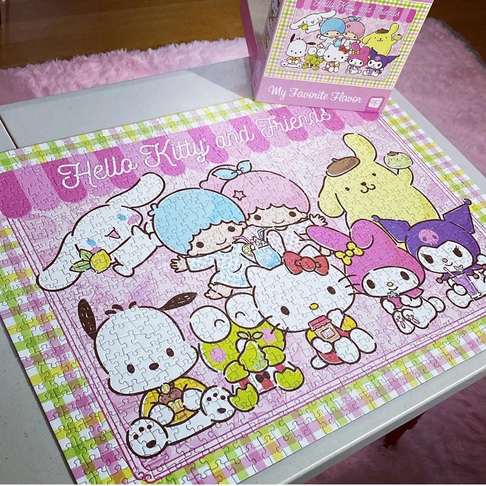 Like New Hello Kitty & Friends Sanrio 1000 Piece Jigsaw Puzzle-Used Once
